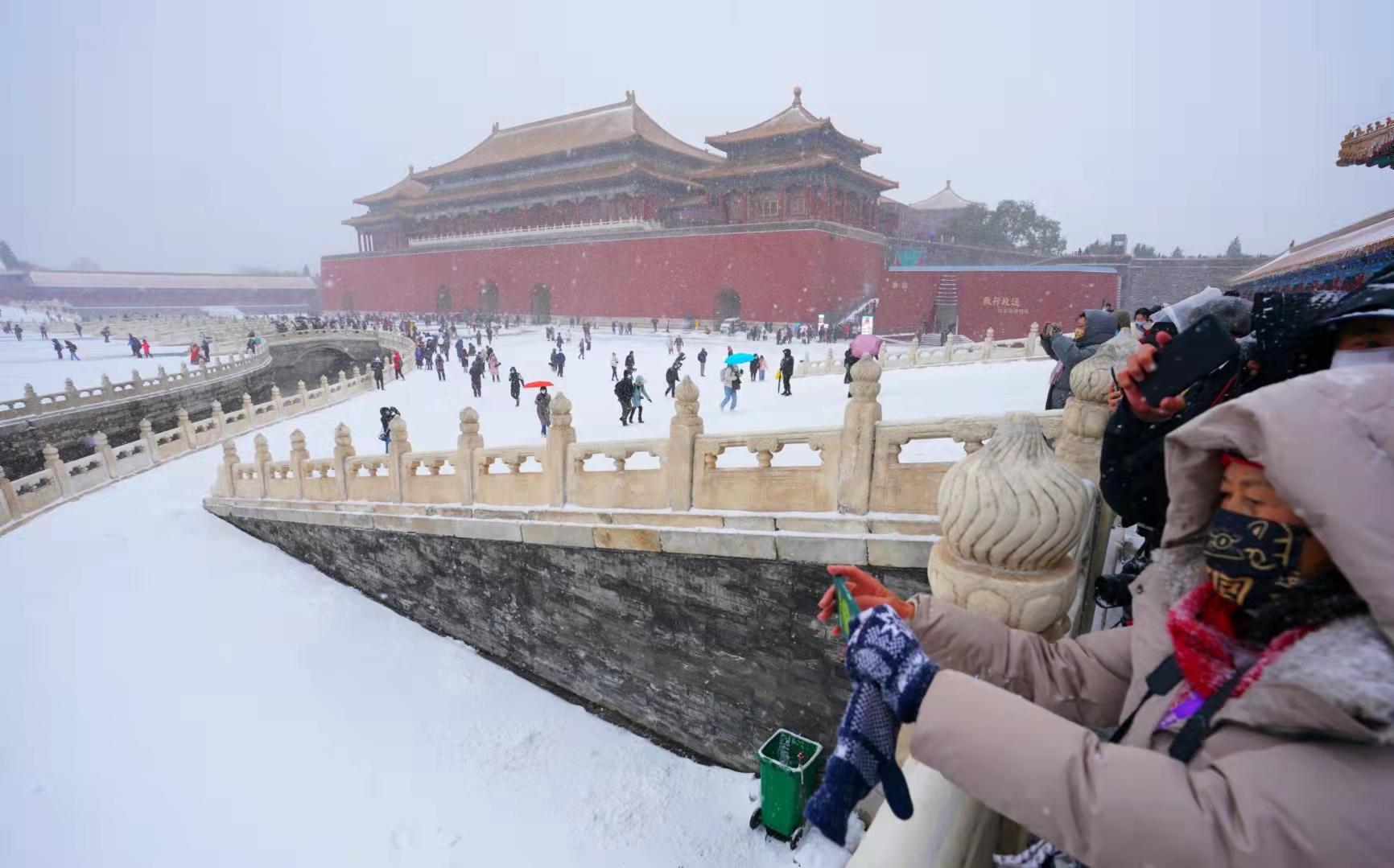 北京已有区域飘雪 官方：未达初雪标准 还需耐心等待